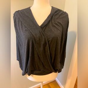 Riller batwing v-neck blouse, size L